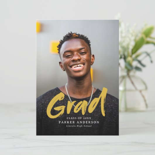 Zwart & Goud Modern Script Foto Afstuderen Kaart (Staand voorkant)