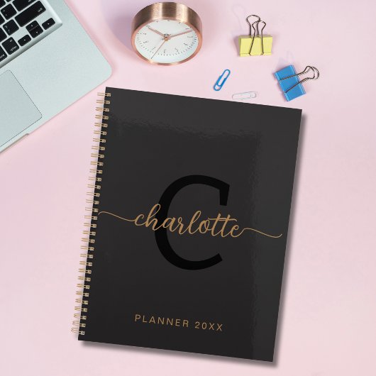 Zwart Goud Monogram Initiaal Naam Minimalist 2024 Planner
