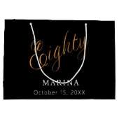 Zwart goud naamschrift 80e verjaardag groot cadeauzakje (Achterkant)