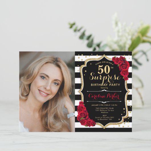Zwart Goud Rood Foto Verrassing 50e Verjaardag Kaart (Staand voorkant)