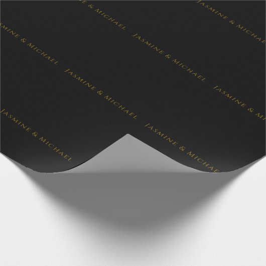 Zwart & Goud Schattig Minimalistisch Eigen Naam Cadeaupapier (Hoek)