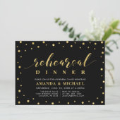 Zwart & Goud Script Oefenbruiloft Dinner Uitnodigi Kaart (Staand voorkant)
