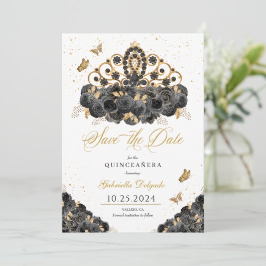 Zwart & Goud Tiara Bewaar de datum Quinceañera Kaart (Staand voorkant)