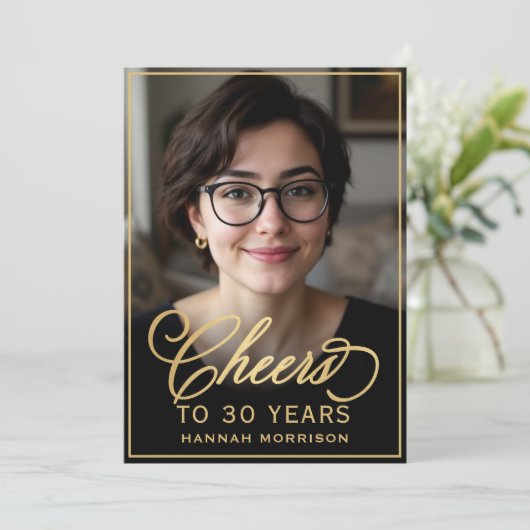 Zwart & Goud Verjaardag Proost op 30 Jaar Foto Kaart (Staand voorkant)