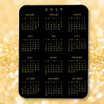 Zwart Goud Volledig Jaar 2025 Kalender Koelkast Ke Magneet<br><div class="desc">Aangepaste,  mooie faux gouden script typografie op zwart,  2025 volledige jaarkalender,  hoge kwaliteit,  water- en vlekbestendig,  flexibele magneet,  voor elk magnetisch oppervlak thuis of kantoor. Maakt een geweldig cadeau op maat voor vrienden en familie,  voor feestdagen,  kerst,  nieuwjaar.</div>