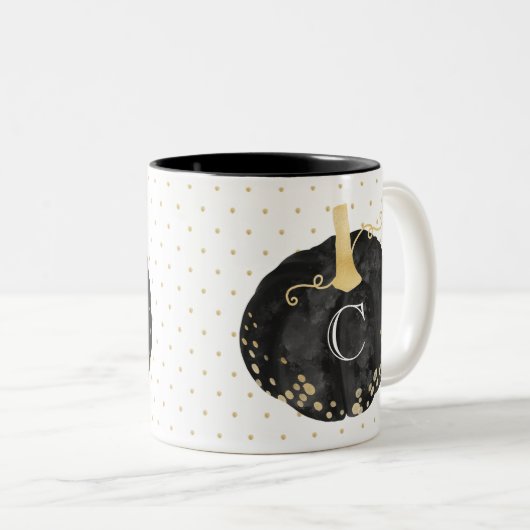 Zwart & Goud Waterverf Monogram Pompoen Halloween Tweekleurige Koffiemok (Voorkant rechts)