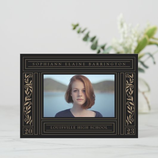 Zwart-gouden Afstuderen Foto Aankondiging (Staand voorkant)