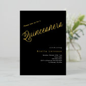 Zwart gouden script elegante Quinceanera Folie Uitnodiging (Staand Voorkant)