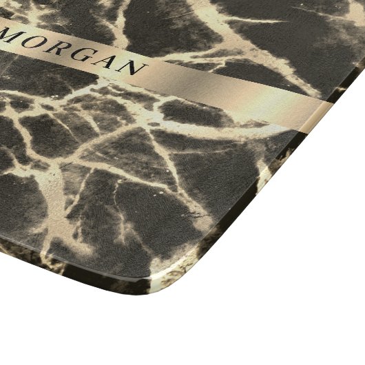 Zwart-goudmarmer, naam op goudband snijplank (Hoek)