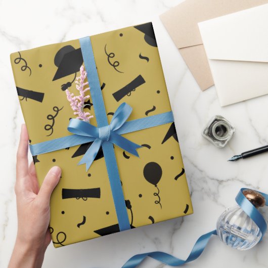 Zwart Graduation Cap Toss Wrapping Papier (Geschenken)