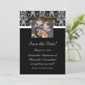 Zwart Grand Insignia Monogram Foto Save the Date (Staand voorkant)