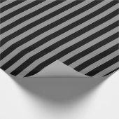 Zwart & Grijs Gestreepte Gestreepte Chic Bruiloft Cadeaupapier (Hoek)