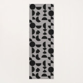 Zwart Grijs Modern Elegant Geometrisch Tribal Yogamat (Achterkant)
