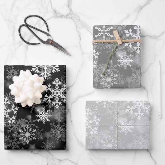 Zwart grijs witte monochrome snowflake kerst inpakpapier vel (Voorkant)