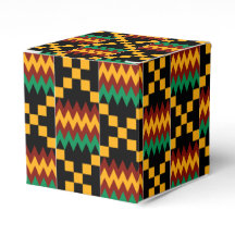 Zwart, groen, rood en geel Kente-doek