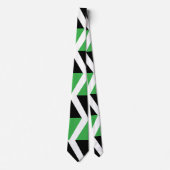 Zwart groene chevronstreep stropdas (Voorkant)