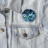 Zwart handje met schedel paneel ronde button 5,7 cm (In situ)