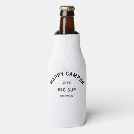  Zwart Happy Campers Crest Camp Crew Flesjeskoeler (Fles Voorkant)