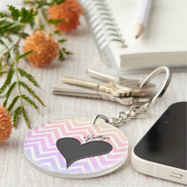 Zwart hart op Ombre Chevron Stripe met naam Sleutelhanger