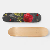 Zwart hoogtepunt met rode roze skateboard (Horizontaal)