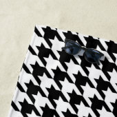 Zwart Houndstooth Rood Monogram Strandlaken (In situ)