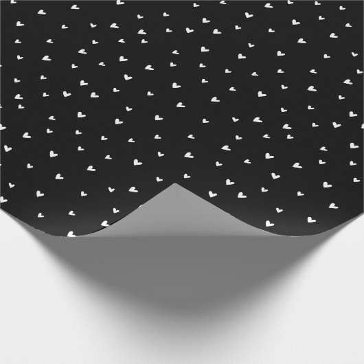 Zwart inpakpapier met harten (Hoek)