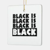 Zwart is zwart keramisch ornament (Links)