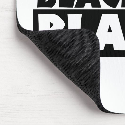 Zwart is zwart muismat (Hoek)