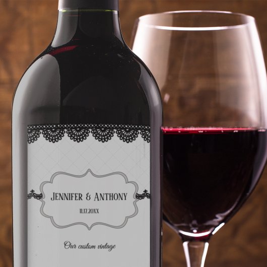 Zwart Kant op Witte Aangepaste Bruiloft Wijn Etiket