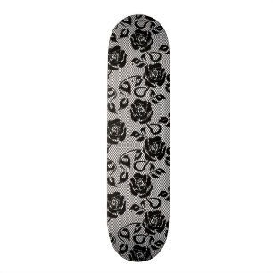 Zwart kantpatroon op witte achtergrond skateboard