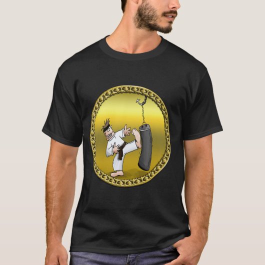 Zwart karaat man dat een zwarte trainingstas schop t-shirt (Voorkant)