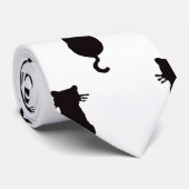 Zwart kat geïsoleerd op White Polka Dot Pattern Stropdas (Opgerold)