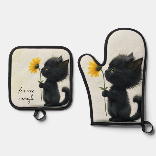 Zwart Kat met Daisy en Quote Ovenwant & Pannenlap Set (Voorkant)