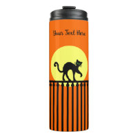 Zwart kat weer op Sinaasappel van de Fence Moon