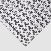 Zwart Keltisch Triple Spiraal Triskele op Wit Tissuepapier (Detail)