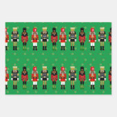 Zwart kerstpapier met warenvulling Groen Inpakpapier Vel (Voorkant 2)