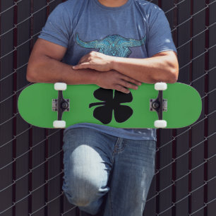 Zwart Klaver groen skateboard