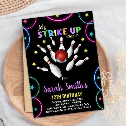 Zwart Kleuren Regenboog Bowling Verjaardag Uitnodi Kaart