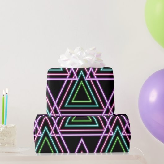 Zwart Kleurrijk Retro 80's Neon Geometrische Drieh Cadeaupapier (Feestgeschenken)