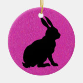 Zwart Konijn Silhouet op Roze Keramisch Ornament (Voorkant)