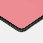 Zwart koraal roze achtergrond bureaumat (Hoek)
