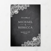 Zwart Krijtbord Witte Lace Trouwfoto Drieluik Uitnodiging (Cover)