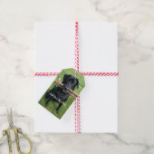 Zwart lab met twee sticks Dog Foto en naam Cadeaulabel (Met Touw)