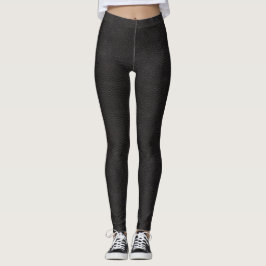 Zwart leder ziet er uit als trompe l'oeil leggings