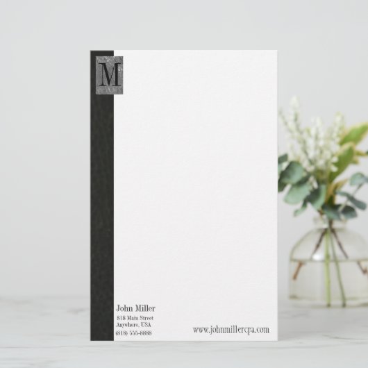 Zwart leer Monogram Zakelijk Letterhoofd Briefpapier (Staand voorkant)