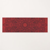 Zwart Mandala op achtergrond van rode gordijnen Yogamat (Voorkant (horizontaal))