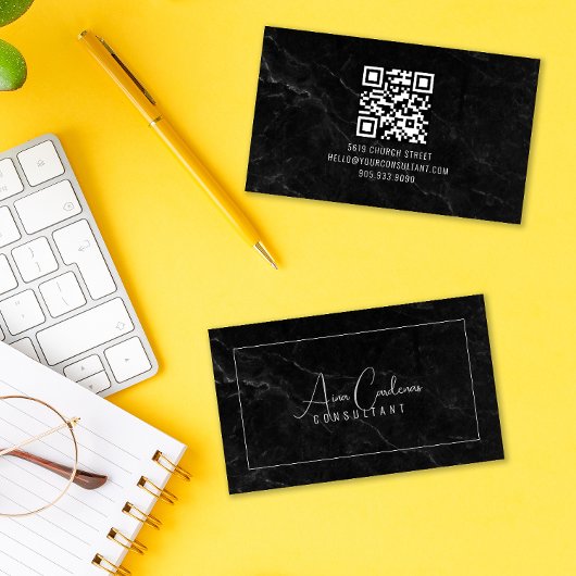 Zwart marmer ElegantScript QR CODE zwart-wit Visitekaartje