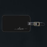 Zwart-meisjesmonogram Naam Modern Bagagelabel<br><div class="desc">Zwart monogram Voeg je eigen Manuscript Luggage Bag Label toe Het label van de tas maakt het perfecte mooie cadeau van 16 verjaardag,  bruiloft,  vrijgezellenfeest,  baby shower of bachelorette voor iemand die haar kamer in stijl versiert.</div>