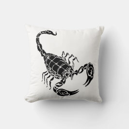 Zwart met de hand getekend Scorpion en tribaal doo Kussen