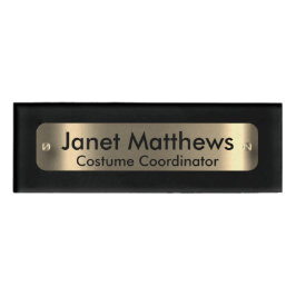 Zwart met een gouden label Bord - gepersonaliseerd Naambadge